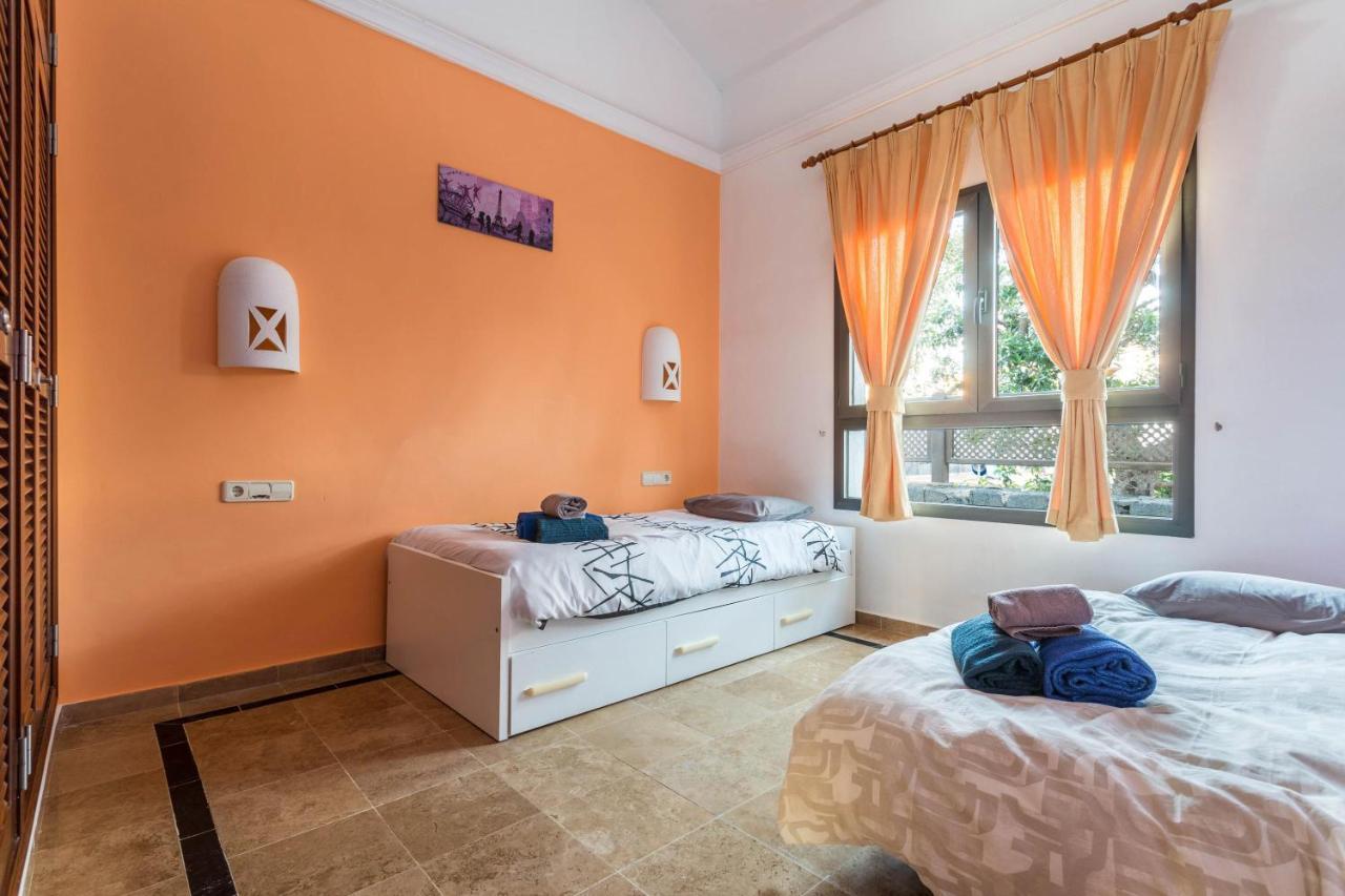 Villa Tania Playa Blanca  Ngoại thất bức ảnh